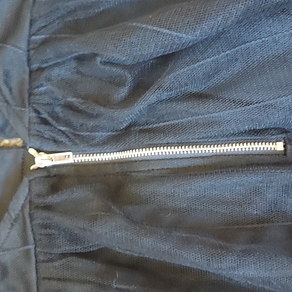 Sexy Black Low Back Rhinestone Accent and Pinstripes Tulle Skirt Dress Size 1XL - Picture 6 of 9